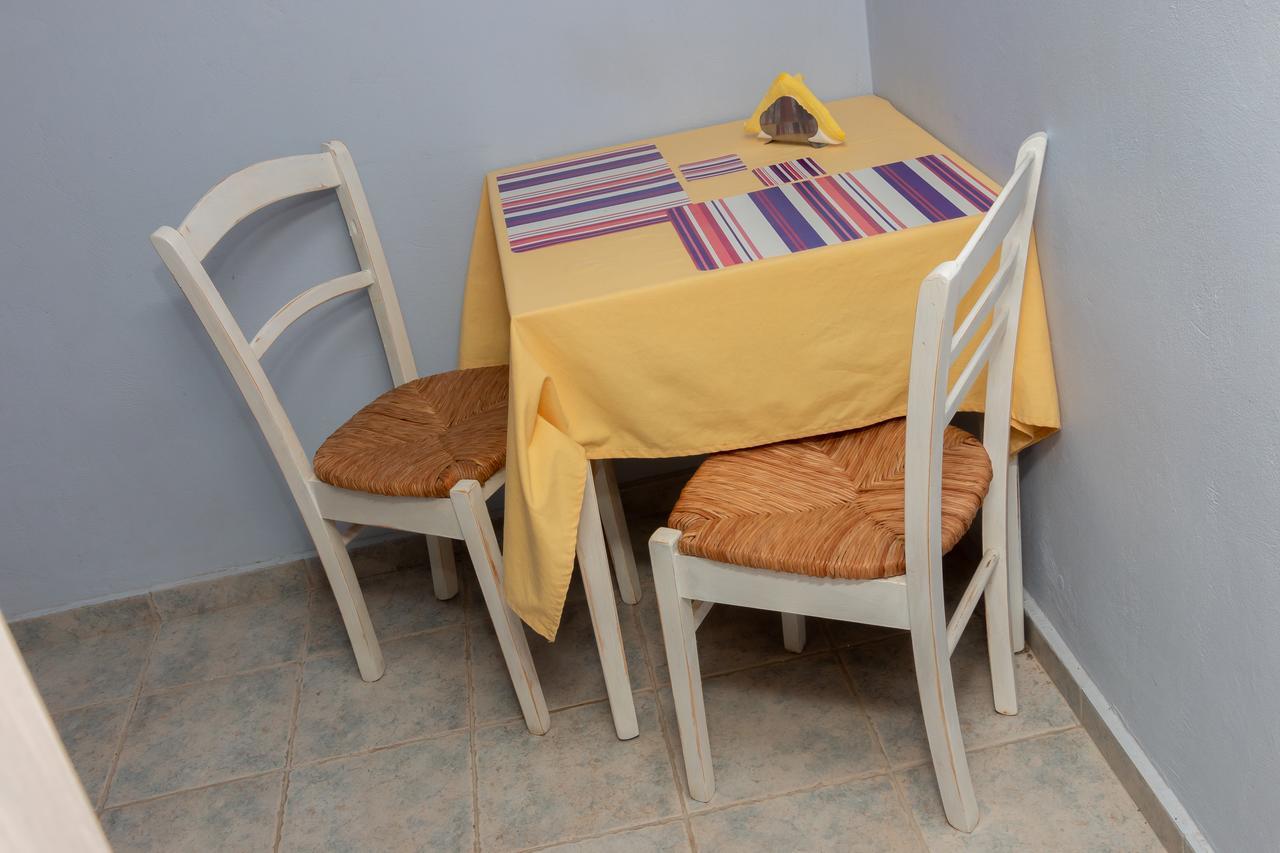 Ta Spitakia Tsarbopoulos Kyparissia Luaran gambar